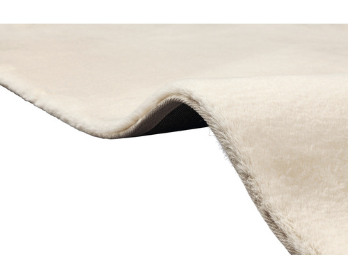 Vue détaillée d''un tapis clair avec une surface douce