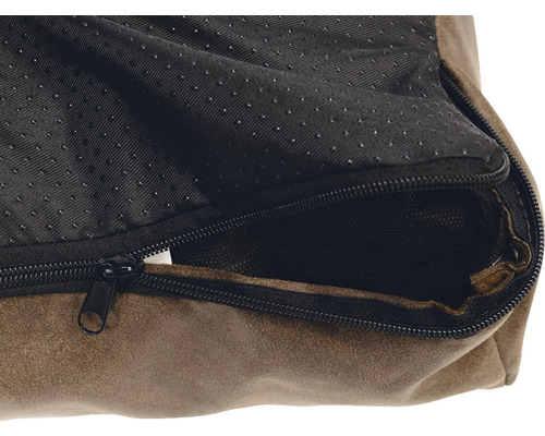 Detailansicht eines Hundebetts mit Reißverschluss und Anti-Rutsch-Unterseite