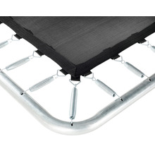 Vue détaillée d''un trampoline avec ressorts et cadre