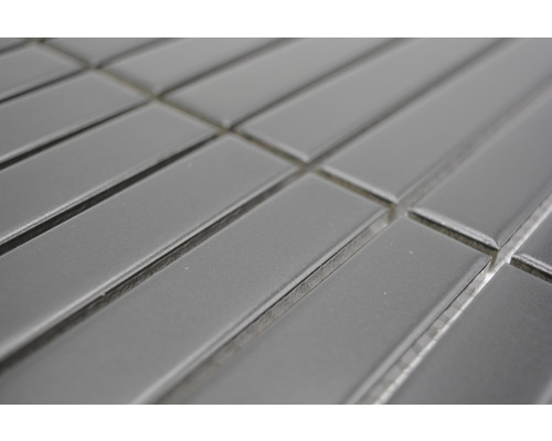 Mosaikfliesen in länglicher Form, Nahaufnahme