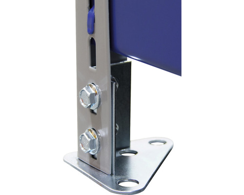 Gros plan d''une étagère métallique avec vis et pied d''angle