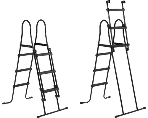 Deux échelles de piscine noires sur fond blanc.