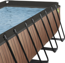 Detailansicht eines rechteckigen Aufstellpools mit Holzoptik und Stahlrahmen