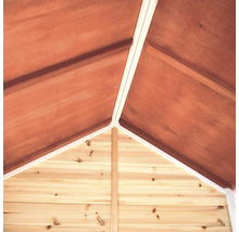 Vue intérieure d''une maison en bois avec toit et lambris
