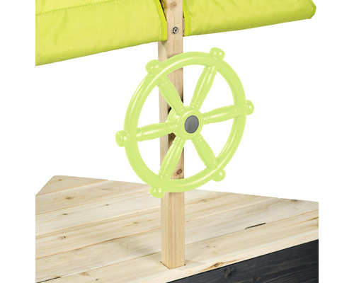 Vue détaillée d''un bateau de jeu avec un volant et un auvent.