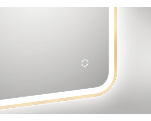 Vue détaillée d''un miroir avec éclairage et interrupteur