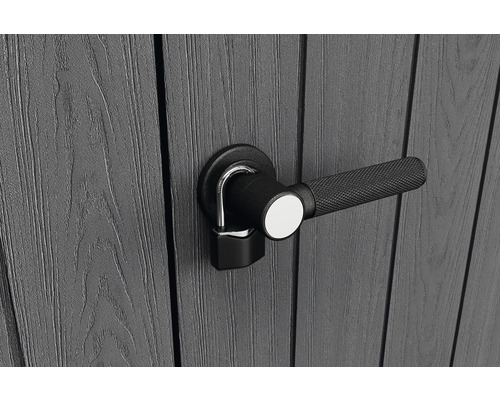 Serrure sur une porte de jardin