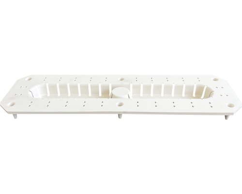 Caniveau d''évacuation blanc pour l''extérieur avec grille et trous de fixation.