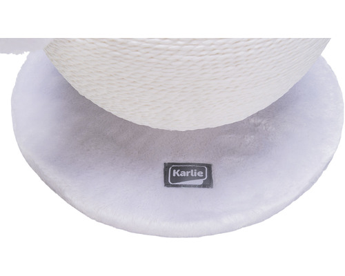 Karlie Logo auf einem Katzenkratzbaum