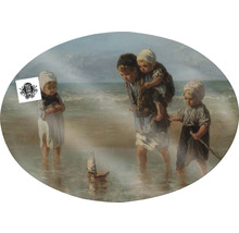 Peinture d''enfants jouant sur la plage avec un bateau jouet