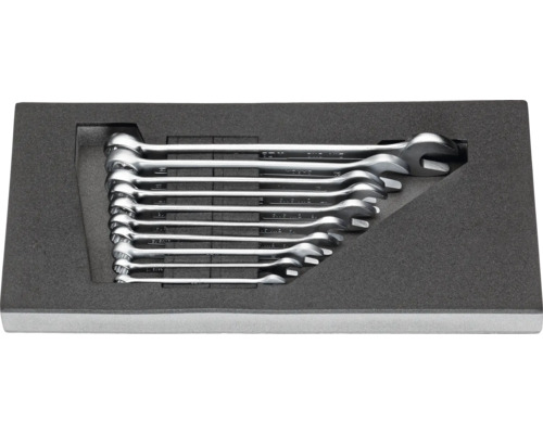 Jeu de clés mixtes dans une boîte à outils