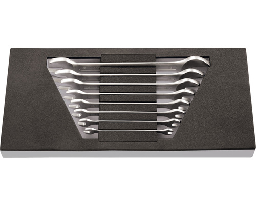 Jeu de clés mixtes dans une boîte à outils