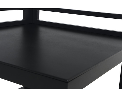 Vue détaillée d''une surface d''étagère noire