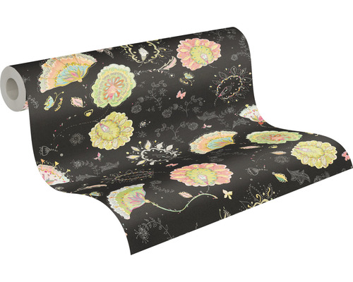 Tapetenrolle mit Blumenmuster