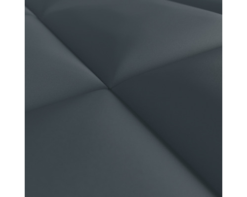 Detailaufnahme einer gesteppten Oberfläche