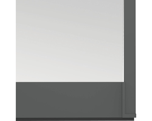 Découpe d''une fenêtre grise avec du verre