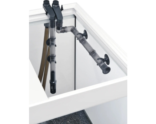 Filtre interne d''aquarium dans un aquarium