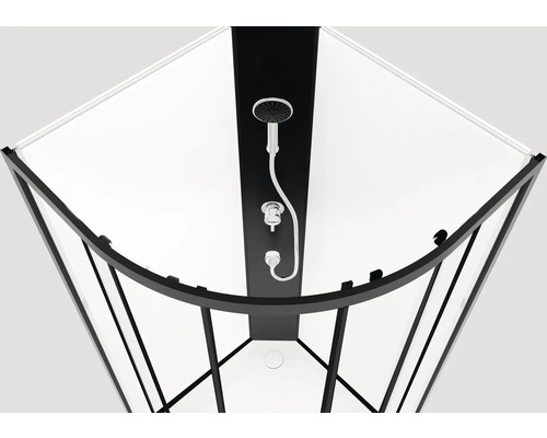 Duschkabine mit Duschkopf und Armatur