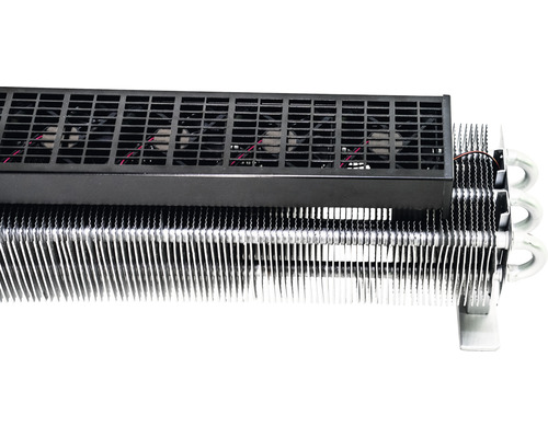 Kühler mit Kühlkörper und Lüfter