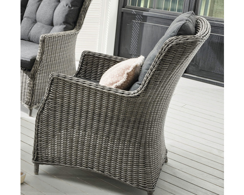Fauteuil de jardin en rotin avec coussins