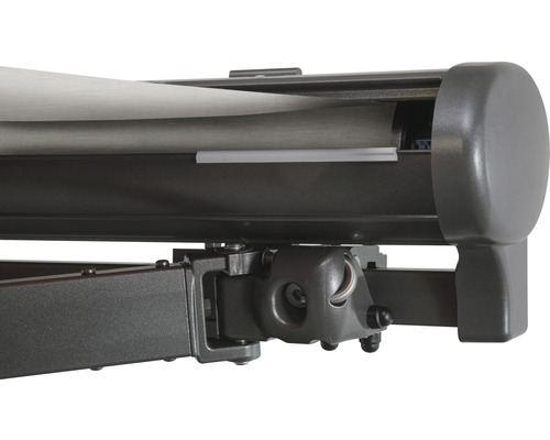 Detailansicht einer Gelenkarmmarkise mit Markisenstoff