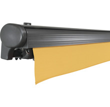 Store avec tissu jaune