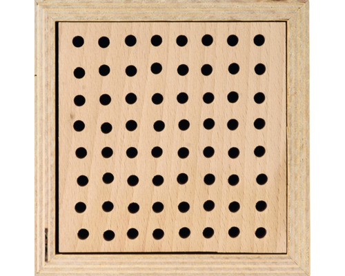 Holzbrett mit quadratischem Raster aus Löchern