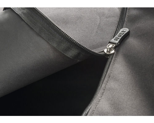 Gros plan d''une fermeture éclair sur un sac de sport