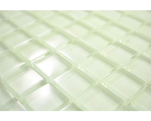 Nahaufnahme von Mosaikfliesen für Wand und Boden