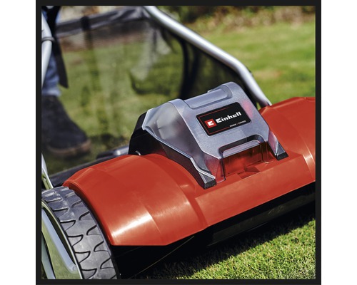 Tondeuse à gazon sans fil Einhell avec logo Einhell sur le compartiment à batterie