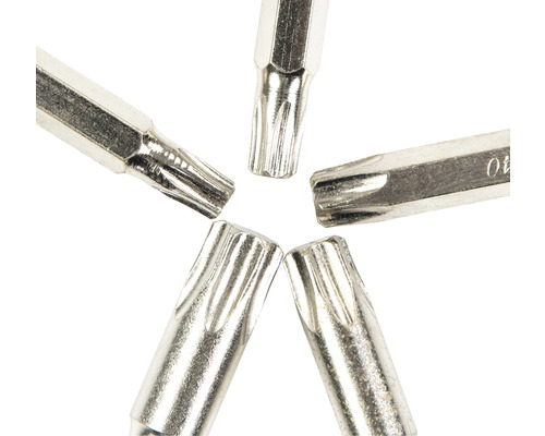 Plusieurs embouts Torx en métal disposés en cercle