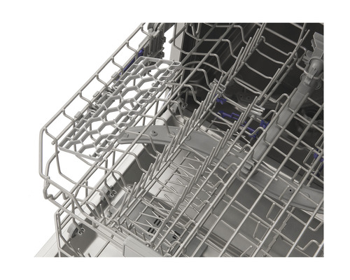 Vue intérieure d''un lave-vaisselle avec des paniers à vaisselle