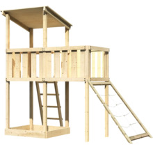 Spielturm aus Holz mit Leiter und Kletternetz