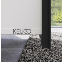 Keuco Logo auf einem Badezimmermöbel