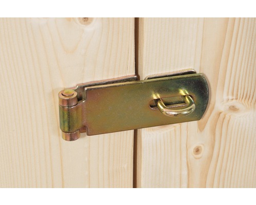 Vorhängeschlossriegel aus Metall an Holztüren
