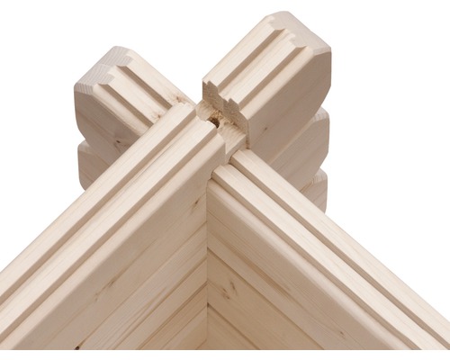 Assemblage d''angle de madriers en bois pour une cabane de jardin