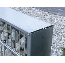 Gabion avec pierres et cadre métallique