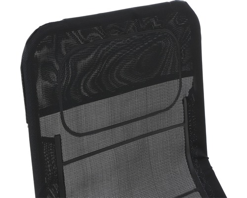 Gros plan d''une chaise en filet noire avec appui-tête