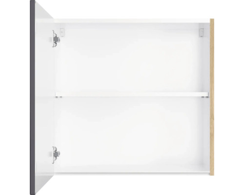 Armoire de salle de bain ouverte avec étagère