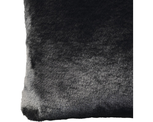 Coussin décoratif en imitation fourrure