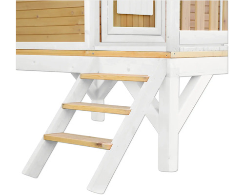 Vue détaillée d''une cabane de jeu avec des marches en bois et une finition blanche