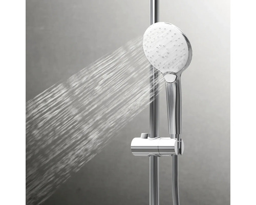 Handbrause mit Halterung und Wasserstrahl