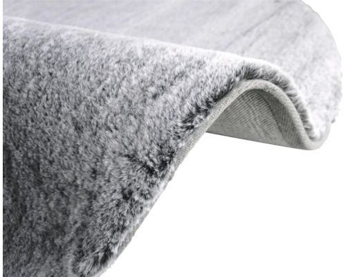 Vue détaillée d''un tapis gris à poils