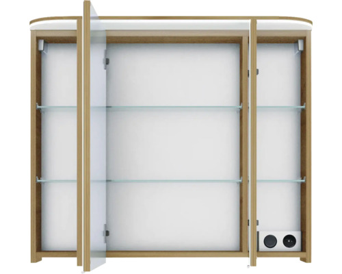 Armoire de toilette ouverte avec étagères en verre et prises de courant