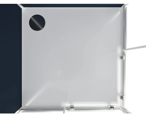Vue de dessus d''une cabine de douche avec portes en verre et drain