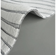 Teppich mit Streifenmuster