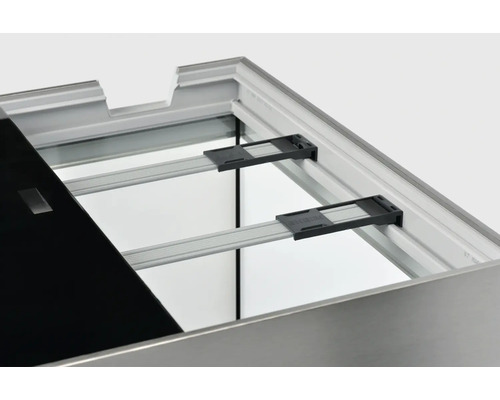 Vue détaillée d''un filtre de hotte aspirante avec support