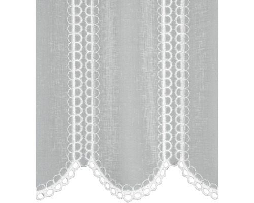 Gardine mit Lochmuster
