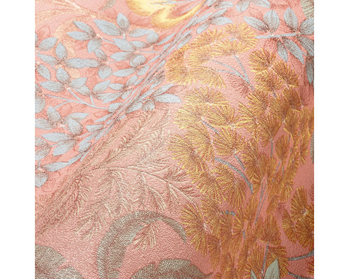 Nahaufnahme einer strukturierten Tapete mit Pflanzenmuster