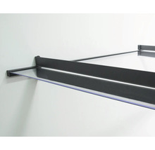 Vordach mit transparenter Abdeckung und dunklem Metallrahmen zur Wandmontage.